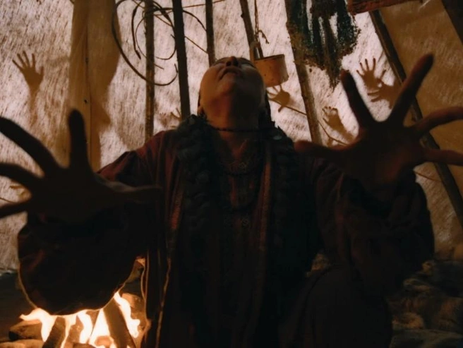 Источник: кадр из телесериала «Никто не знает про Маньпупунер» (18+), реж. Иван Добронравов, онлайн-кинотеатр Okko и продюсерская компания DOitBRO, 2025 год