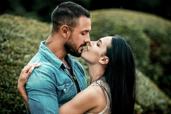 Между «мы» и «я»: как создать крепкую семью и не потерять себя