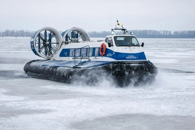 Samara Region Sells 'Sunken' Hovercraft from Fatal Crash
