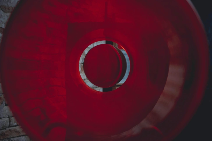 Bvlgari стал партнером Венецианского биеннале&nbsp;современного искусства | Источник: Unsplash