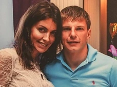 Экс-супруга Андрея Аршавина: «Болезнь покромсала лицо. Две операции помогли сохранить жизнь»