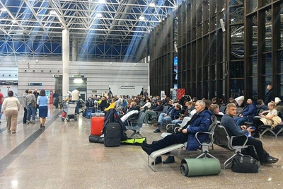 Ограничения в аэропорту Сочи вызвали перенаправление 11 рейсов