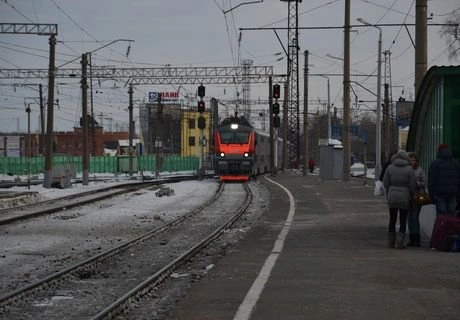 В Краснодарском крае комбайн протаранил поезд | ya62.ru