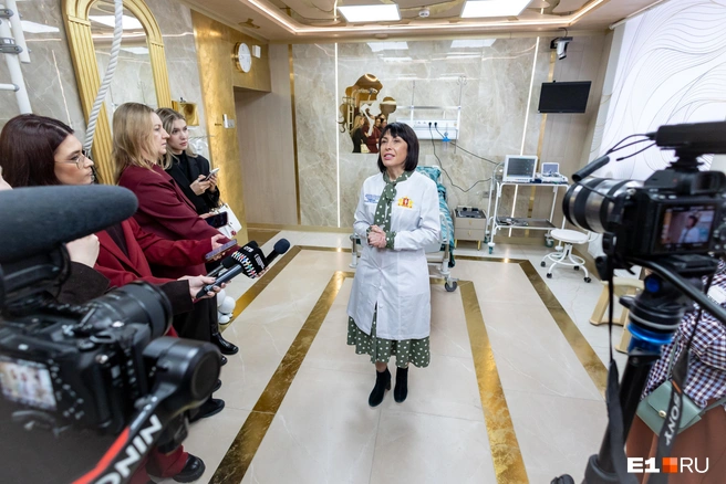 На открытии побывала министр здравоохранения Татьяна Савинова | Источник: Владислав Лоншаков / E1.RU