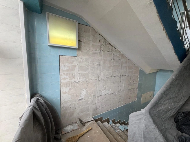 В поликлинике сразу отреагировали на обращение и сообщили о начале ремонта | Источник: Сергей Переверзев