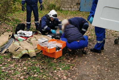 Школьник в Кунгуре упал с 10-метровой скалы
