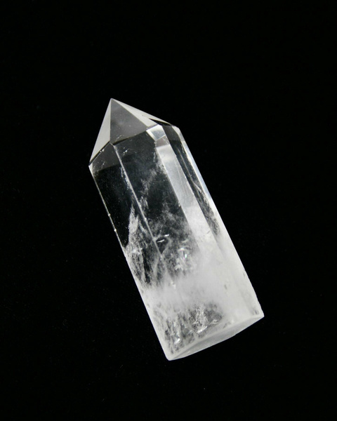 Натуральный камень Горный хрусталь (кристалл обработанный)