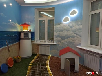 Часть комнаты усыпана янтарем | Источник: Мария Квашнина / 59.RU