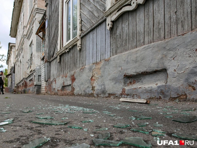 Дома находятся не в лучшем состоянии | Источник: Тимур Шарипкулов / UFA1.RU