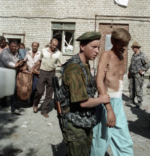 Трагедия в Буденновске 25 лет спустя: воспоминания заложников и бойцов