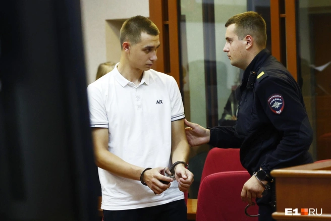 Данил Егольников — племянник Наумовой — получил пять лет в колонии за соучастие в истязаниях | Источник: Владислав Лоншаков / E1.RU