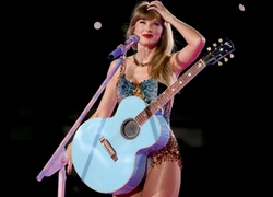 Как Тейлор Свифт в действительности отреагировала на судебный конфликт Блейк Лайвли после публикации личных переписок?