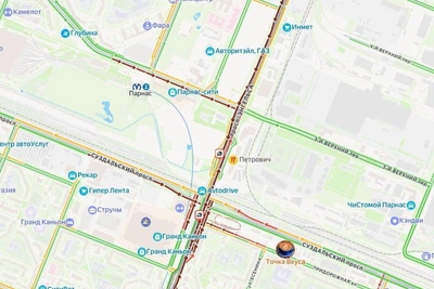Mass Accident on Engel's Avenue Paralyzes Traffic Near Parnas