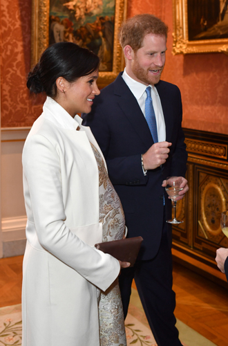 Герцоги Кембриджские и Сассекские на приеме в Букингемском дворце