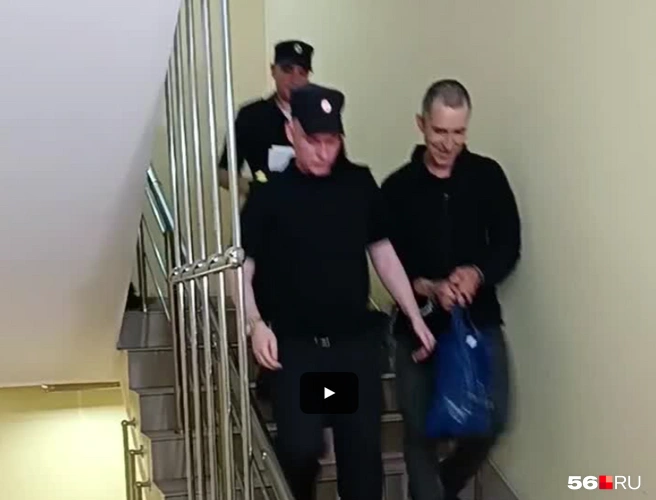 «Пухового короля» Олега Гремпеля оставила в СИЗО та же судья, что отправила за решетку братьев Макаровых | Источник: Владислав Митрошин / 56.RU
