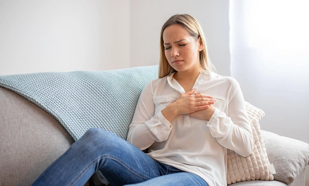 Врачам пришлось работать «в зеркале» из-за пациентки с анатомическим феноменом