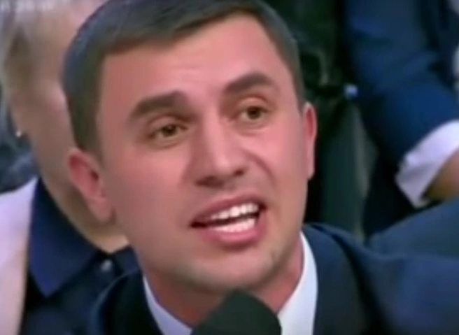Депутата, выживающего на 3,5 тыс. рублей, затравили в эфире «Первого канала» | ya62.ru