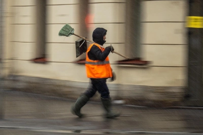 Drunk janitor stabs men in Kazan bushes over drinking dispute