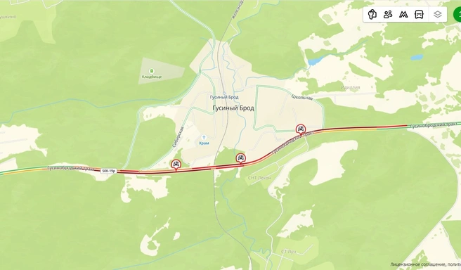 Водители предупреждают друг друга о препятствии на дороге | Источник: 2ГИС