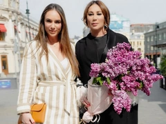 Катя Вербер растрогала пользователей Сети, опубликовав архивную серию снимков своей мамы