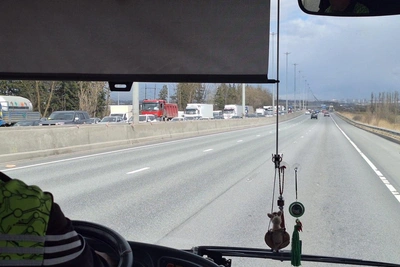 ДТП с уборочной техникой парализовало Киевское шоссе