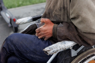 Thousands Seek Aid as Homelessness Rises in Tyumen Oblast