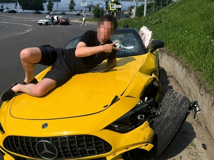 «Мажоры не умирают, на аварии все равно!»: пьяный сын миллионера Сергея Корнилова устроил массовое ДТП в Нижнем Новгороде