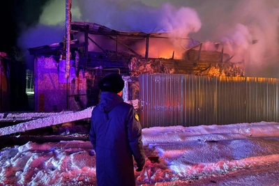 В Якутии при пожаре погибли трое детей