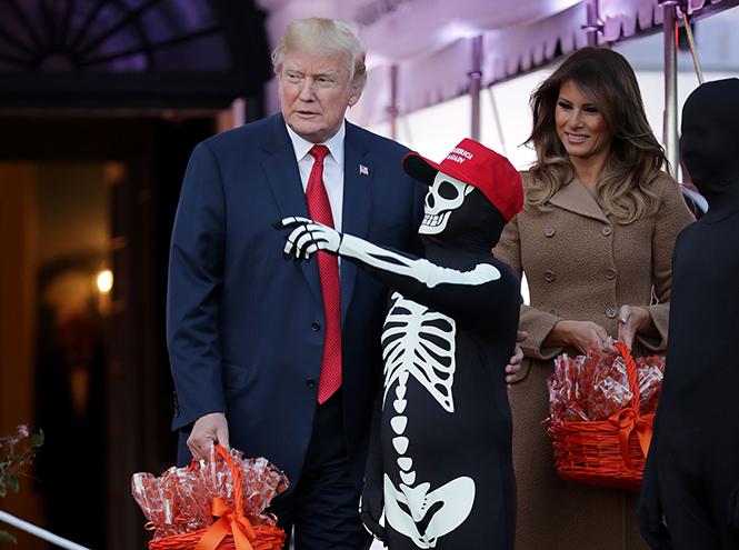 Кошмар в Белом Доме: как Трампы встречают Хэллоуин