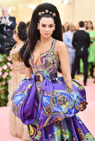 Met Gala 2019: все модные образы бала Института костюма