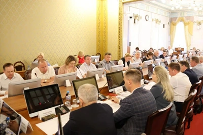 Правительственный час: ремонт и реконструкция дорог в 2026-2027 годах