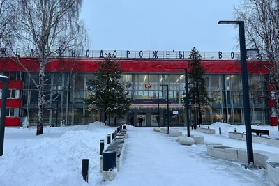 Сбой на железной дороге задерживает поезда в Архангельск