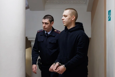 «Он должен написать»: матери Никиты Журавеля сообщили о его этапировании