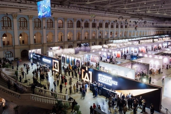 «Арт Россия» крупным планом: главные работы, стенды и события ярмарки 
