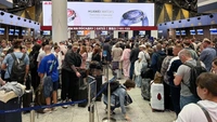 Коллапс в аэропортах Москвы и Санкт-Петербурга 5–7 июля: почему он наступил и много фото