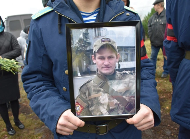 В Александро-Невском районе простились с погибшим на СВО Сергеем Маркиным | ya62.ru