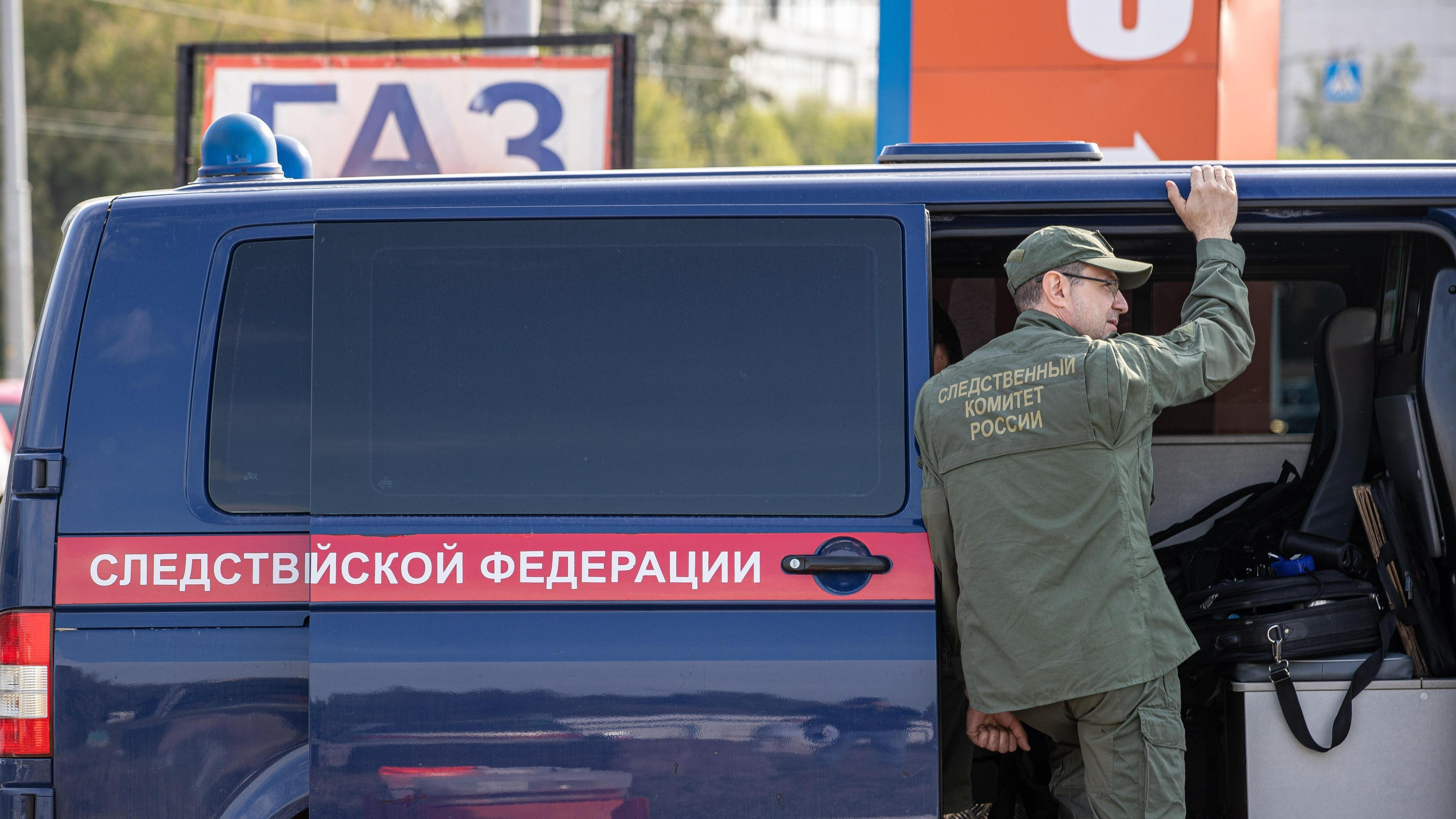 «Сначала не шевелилась, потом головой вертела»: сибирячка выжила после падения с 10 этажа