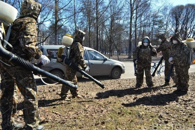 Более 500 га территорий в Вологде обработают от клещей