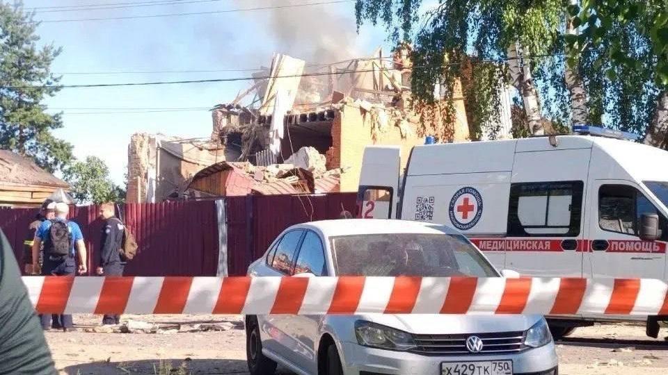 Дом обрушился, младенец погиб под завалами: дроны атаковали Подмосковье