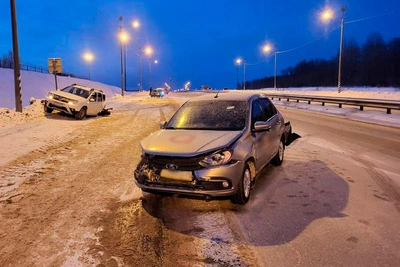 Пьяный водитель стал причиной тройного ДТП под Архангельском