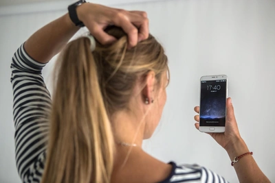 Schoolgirl transfers 1.6M rubles to scammers to 'save' parents