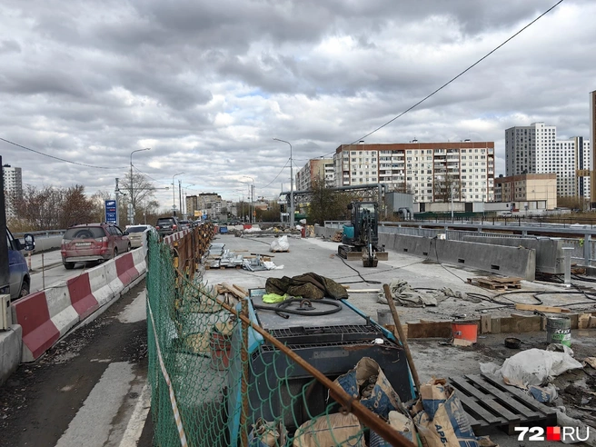 Так мост выглядел всего пару месяцев назад  | Источник: Павел Красоткин / 72.RU 