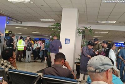 Отмена рейсов из-за ударов по Ирану: что делать туристам