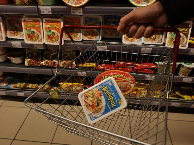 Мнения волгоградцев о продуктовом наборе | Источник: Дарья Пона / 74.RU