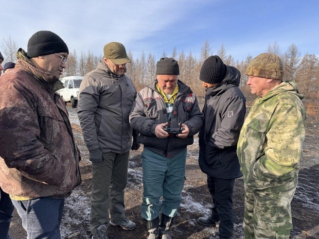 Губернатор Забайкалья Александр Осипов на месте тушения пожаров | Источник: Александр Осипов / Telegram