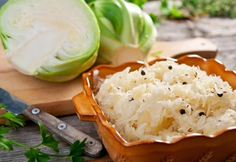 Польза и вред ферментированных продуктов: в каком случае заквашенное превращается в тухлое
