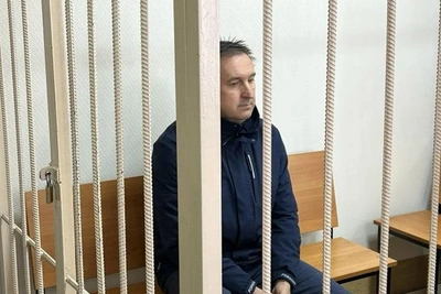 Бывшего главу Колыванского района заключили под стражу