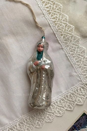 Все работы очень тонкие и аккуратные, раскрашены вручную | Источник: предоставила Ирина Манаенкова