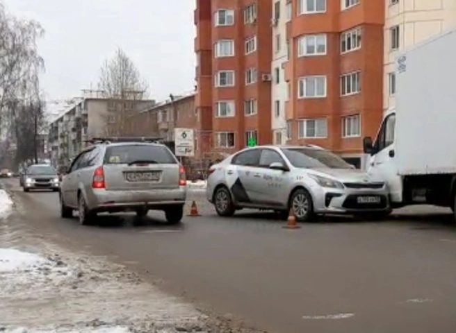 Рязанская полиция выясняет причину гибели таксиста в Горроще | ya62.ru
