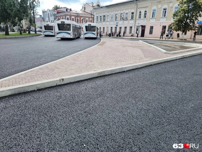 До площади Революции автобус идет по Авроре, Московскому шоссе, Полевой, Галактионовской, Ульяновской | Источник: Роман Данилкин / 63.RU